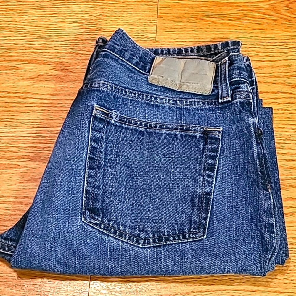 EDDIE BAUER 35x28 VINTAGE STRAIGHT FADED MENS BLUE JEANS - Picture 2 of 8